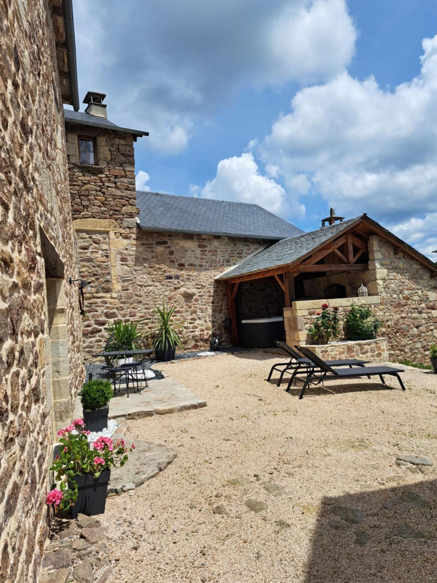La Tour D'Olympe Villa Recoules-Previnquieres Luaran gambar